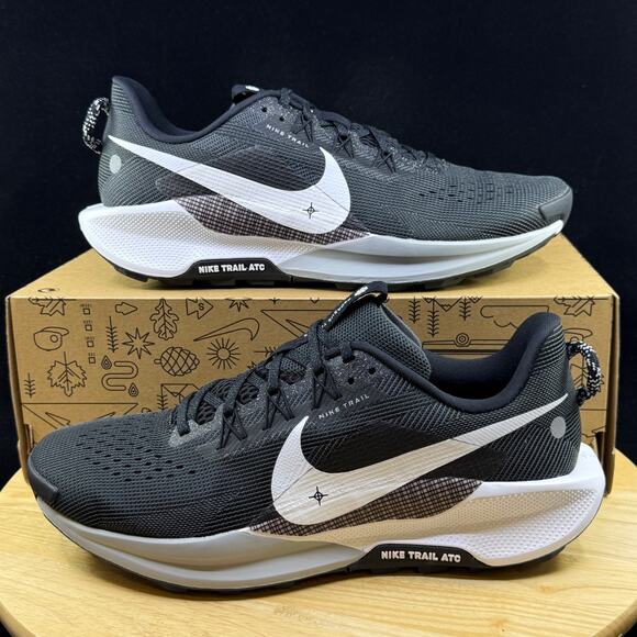 Nike ReactX Pegasus Trail 5 Size 11W/ 9.5M Black White Anthracite DV3865-001